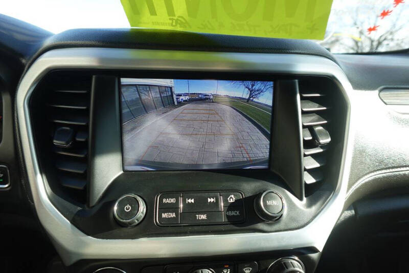 2019 GMC Acadia SLT-1