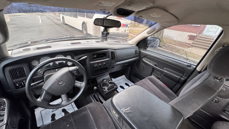 2005 Dodge Ram 1500 SLT