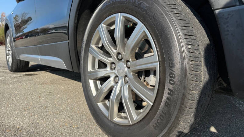 2021 Cadillac XT4 Premium Luxury