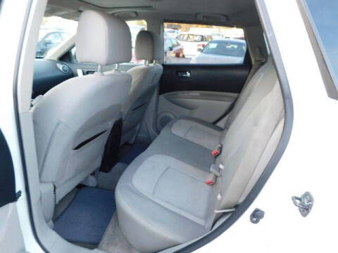 2010 Nissan Rogue S Krom