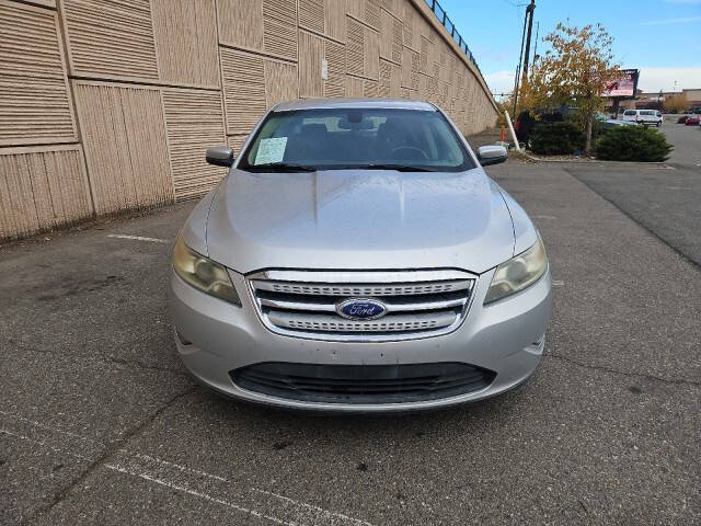 2011 Ford Taurus SEL