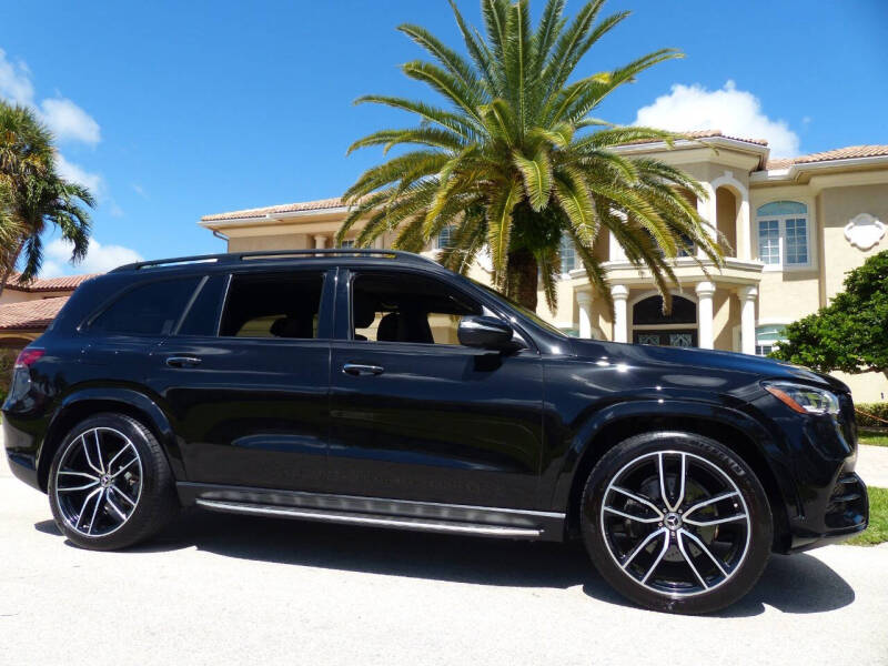 2021 Mercedes-Benz GLS GLS580's photo