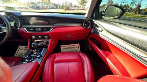 2018 Alfa Romeo Stelvio Ti