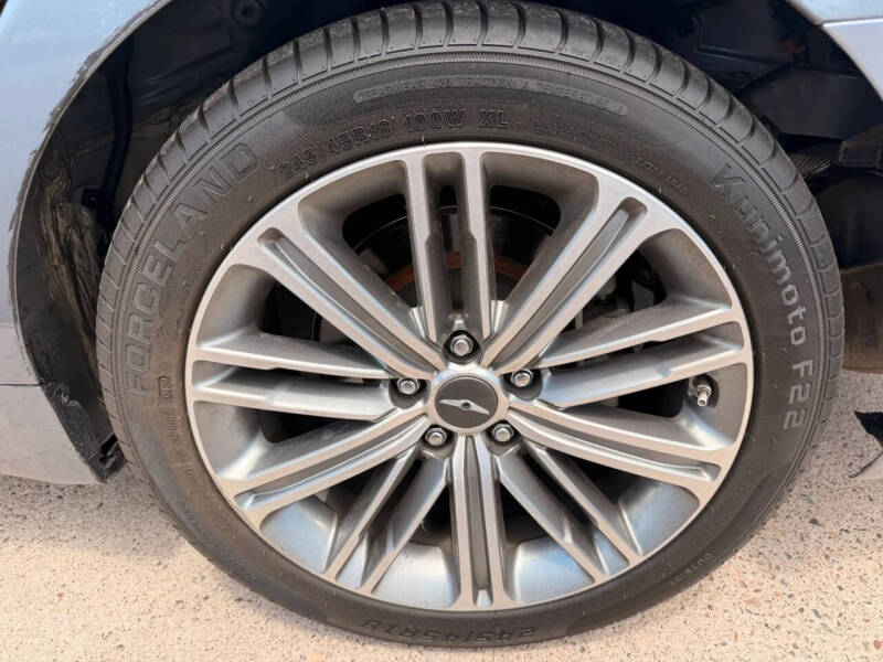 2018 Genesis G80