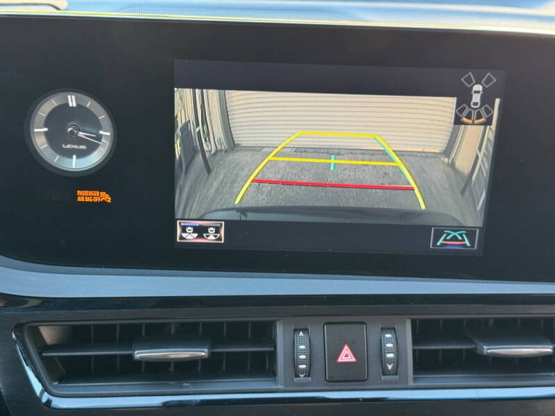2022 Lexus ES 350