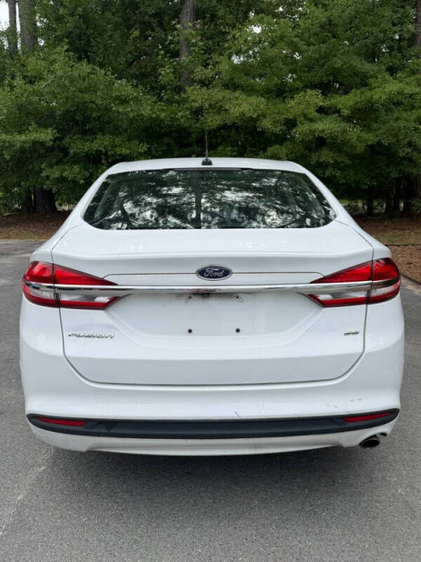 2017 Ford Fusion SE