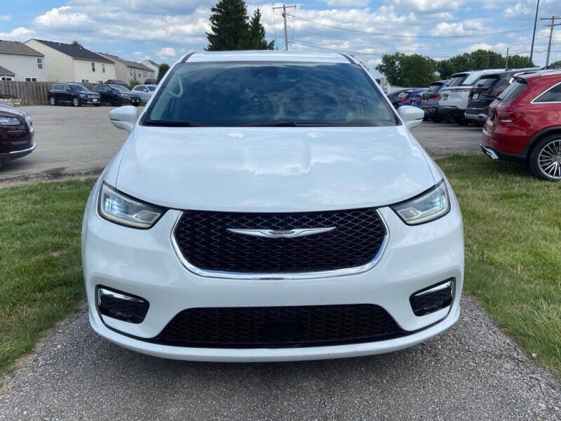 2022 Chrysler Pacifica Hybrid Touring L