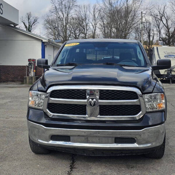 2016 RAM 1500 SLT