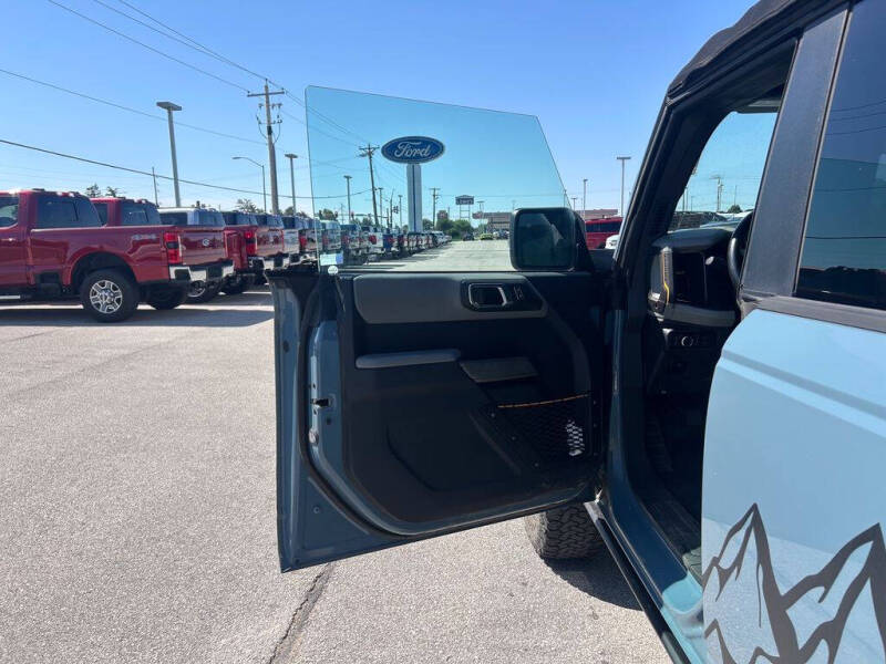 2021 Ford Bronco Badlands Advanced