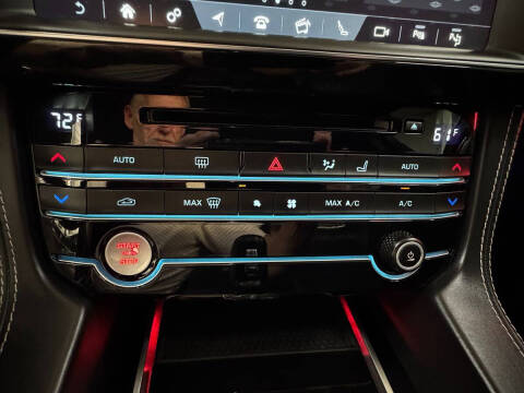 2020 Jaguar F-PACE SVR