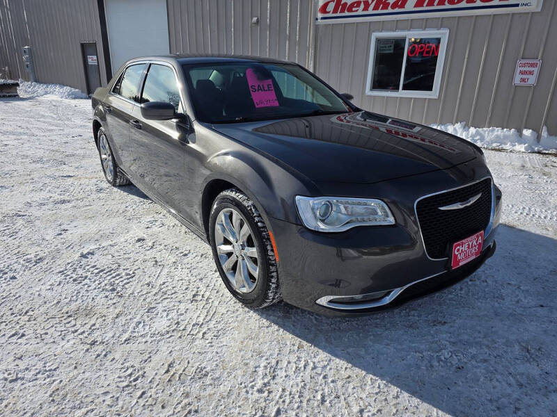 2020 Chrysler 300 Touring