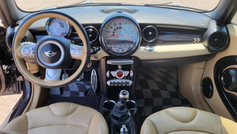 2009 MINI Cooper John Cooper Works