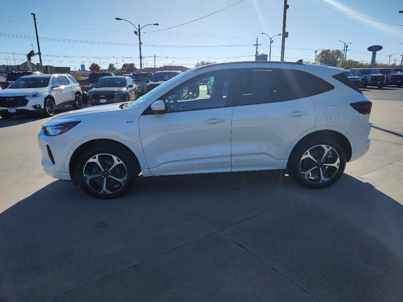 2024 Ford Escape ST-Line Select