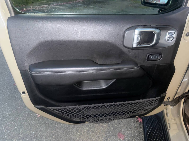 2020 Jeep Gladiator Overland