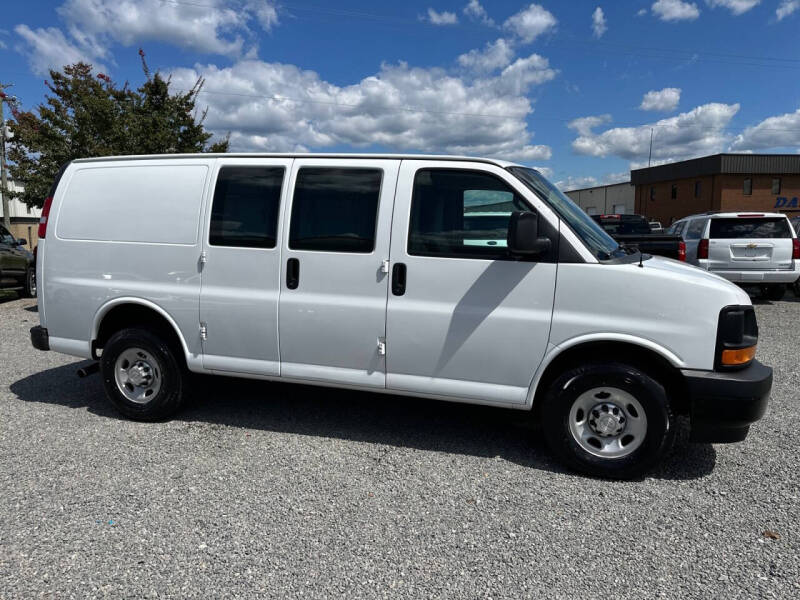 2017 Chevrolet Express 2500