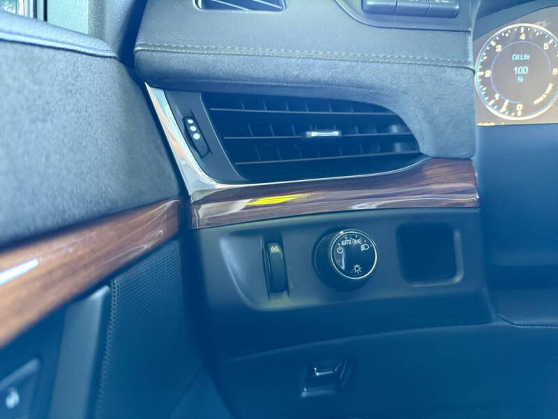 2015 Cadillac Escalade Premium