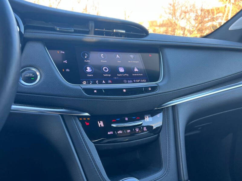 2020 Cadillac XT5 Sport