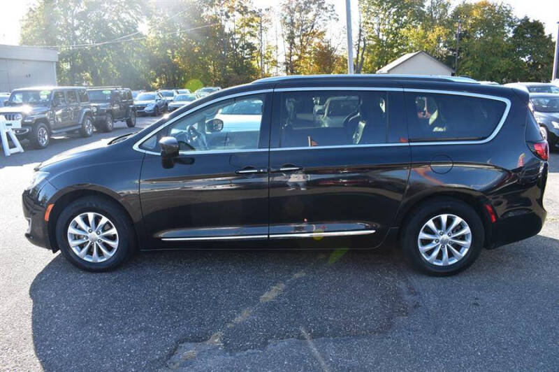 2019 Chrysler Pacifica Touring L