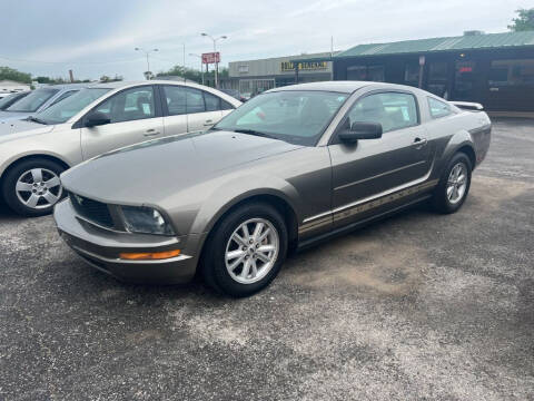 2005 Ford Mustang for sale at BEST BUY AUTO SALES LLC in Ardmore OK