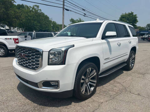 2018 GMC Yukon for sale at Borderline Auto Sales LLC in Loveland OH