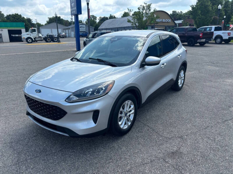 2020 Ford Escape SE