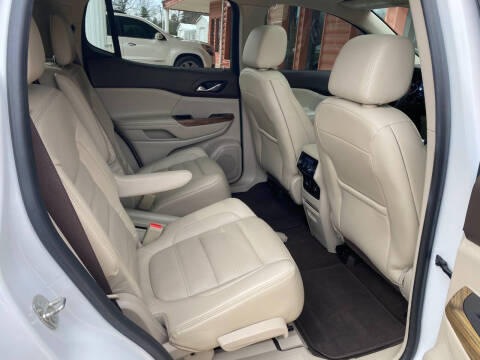 2017 GMC Acadia Denali