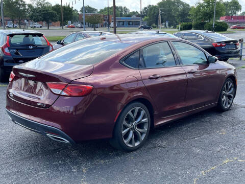 2015 Chrysler 200 S