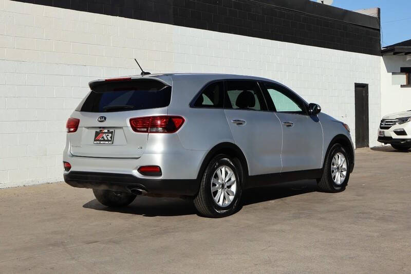 2020 Kia Sorento LX V6