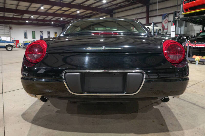 2002 Ford Thunderbird Deluxe