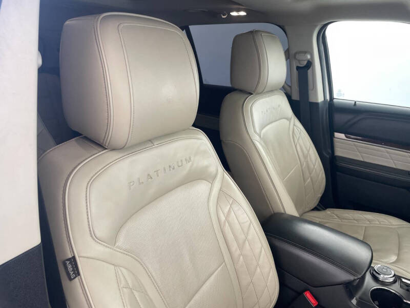 2019 Ford Explorer Platinum