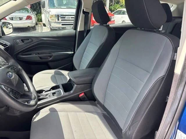 2019 Ford Escape S