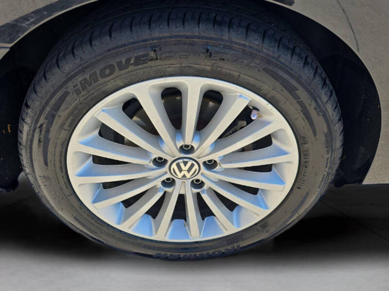 2016 Volkswagen Passat