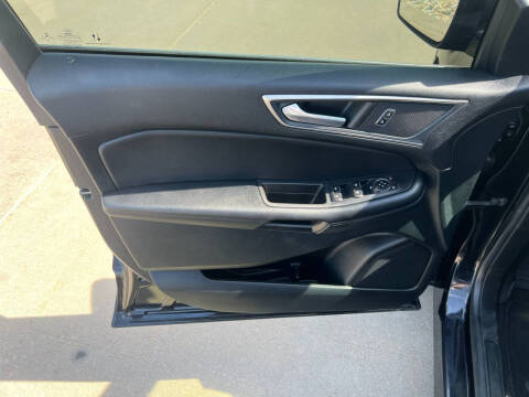 2022 Ford Edge