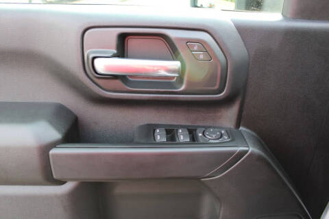 2026 Chevrolet Silverado 3500HD CC Work Truck