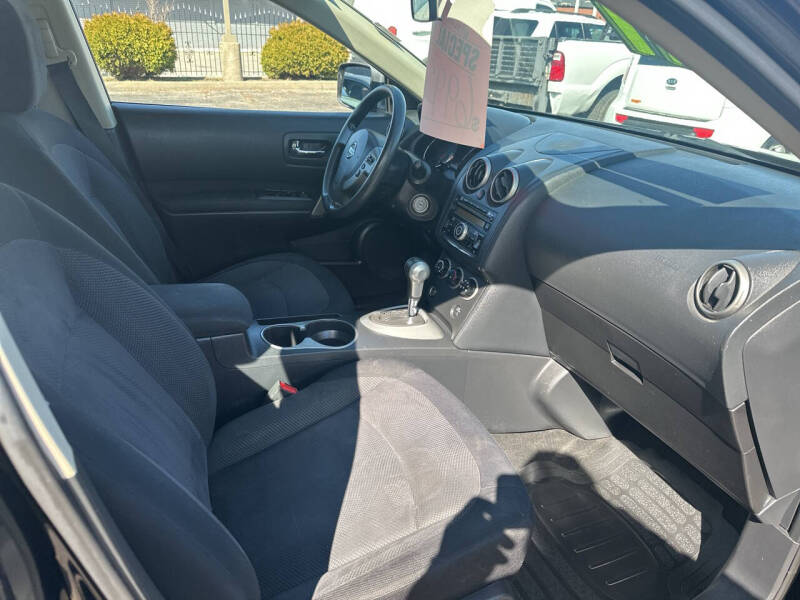 2011 Nissan Rogue S