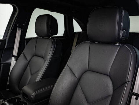 2026 Porsche Macan T