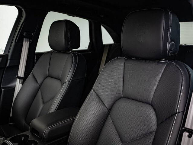 2026 Porsche Macan T