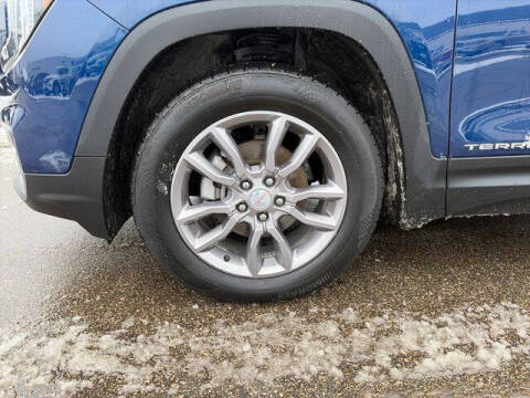 2023 GMC Terrain SLT