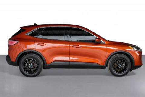 2020 Ford Escape SE