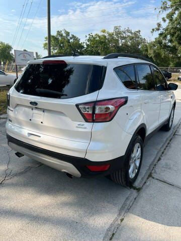 2018 Ford Escape SE