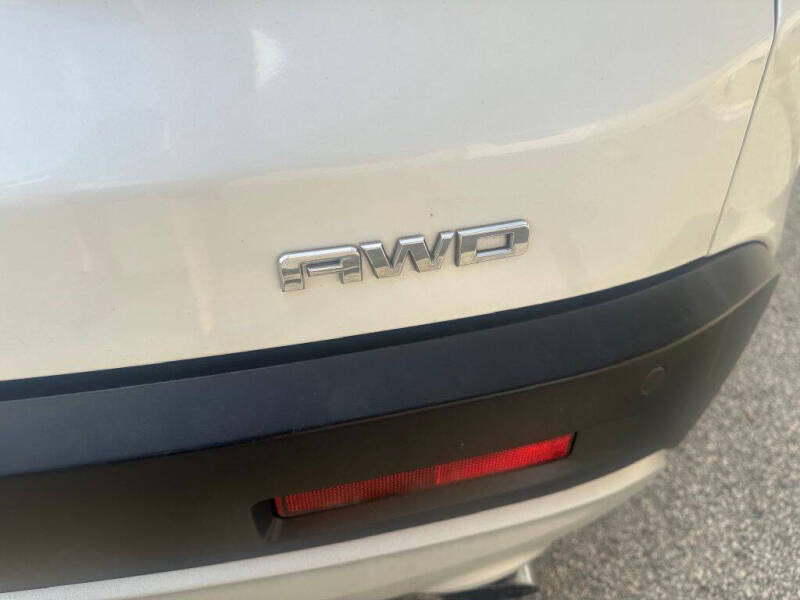 2017 GMC Acadia SLE-2