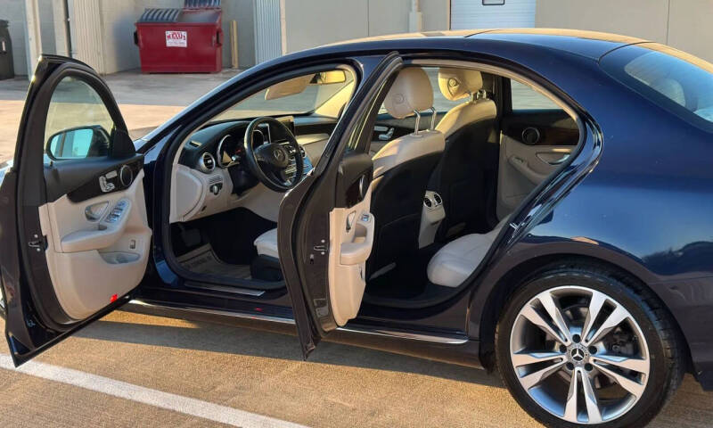 2018 Mercedes-Benz C-Class C 300