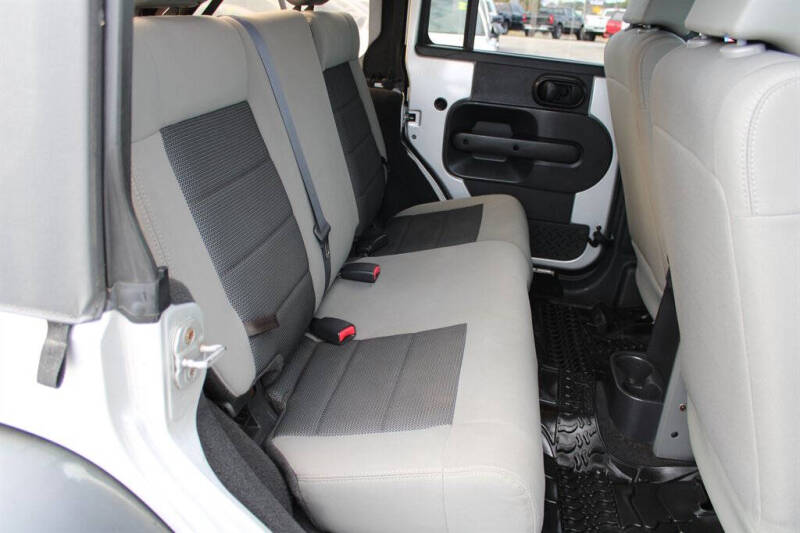 2008 Jeep Wrangler Unlimited X