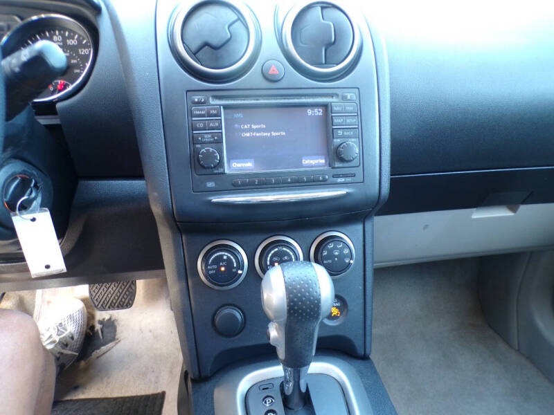 2013 Nissan Rogue SV