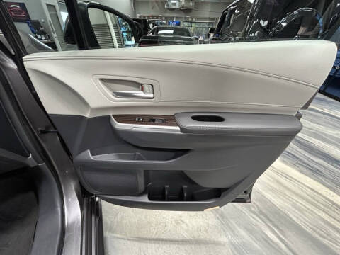 2021 Toyota Sienna XLE 7-Passenger