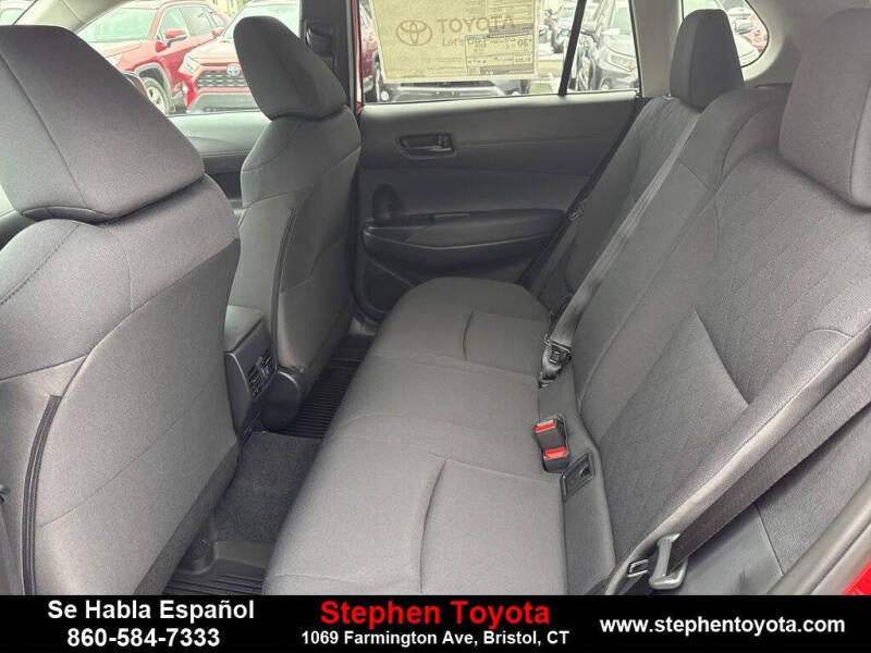 2026 Toyota Corolla Cross LE