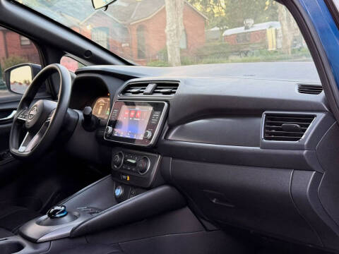 2023 Nissan LEAF S
