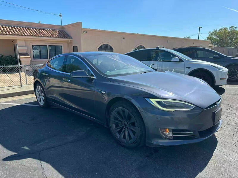 2020 Tesla Model S Long Range Plus