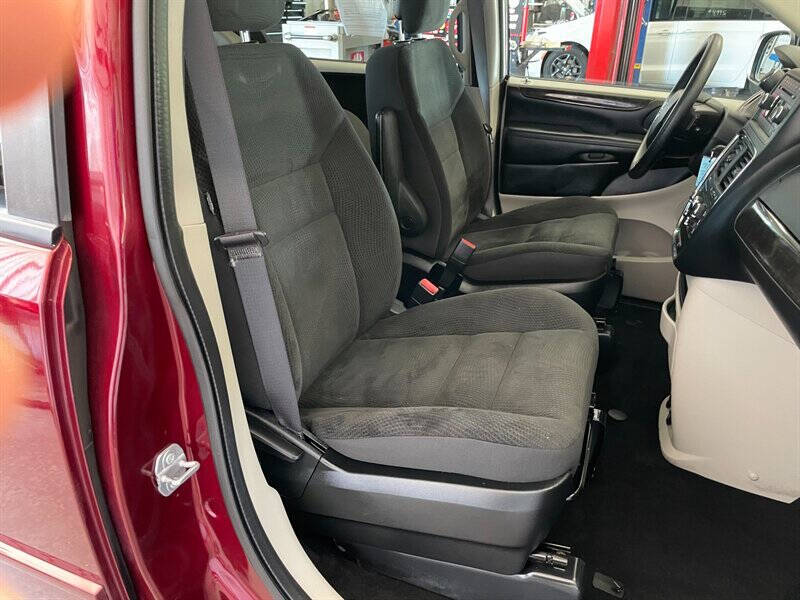 2017 Dodge Grand Caravan SE
