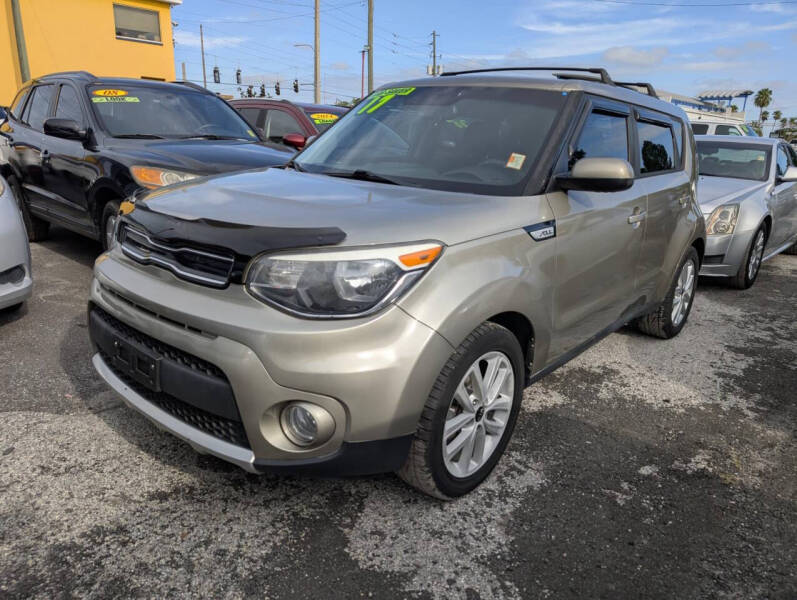 2017 Kia Soul +'s photo